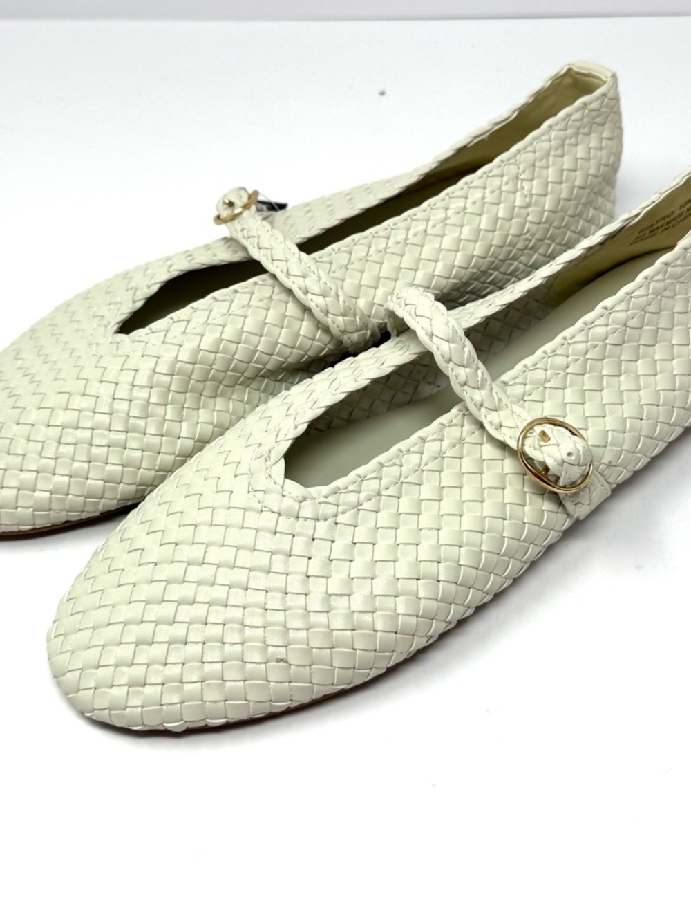 House of Harlow 1960 Woven Cream Mary Jane Flats